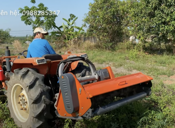 Máy Phát Cỏ Trục Băm - Giải Pháp Quản Lý Cỏ Trên Đồng Ruộng LH: 0988285347